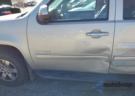 2014 GMC Yukon Slt z USA, uszkodzony, nr VIN 1GKS1CE01ER104858